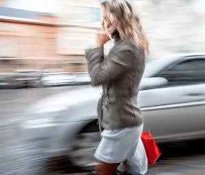 cell phone walking accidents